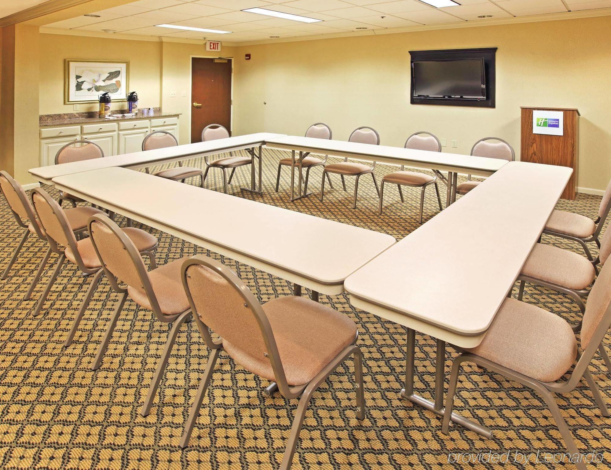 Comfort Inn & Suites Pine Bluff Instalações foto